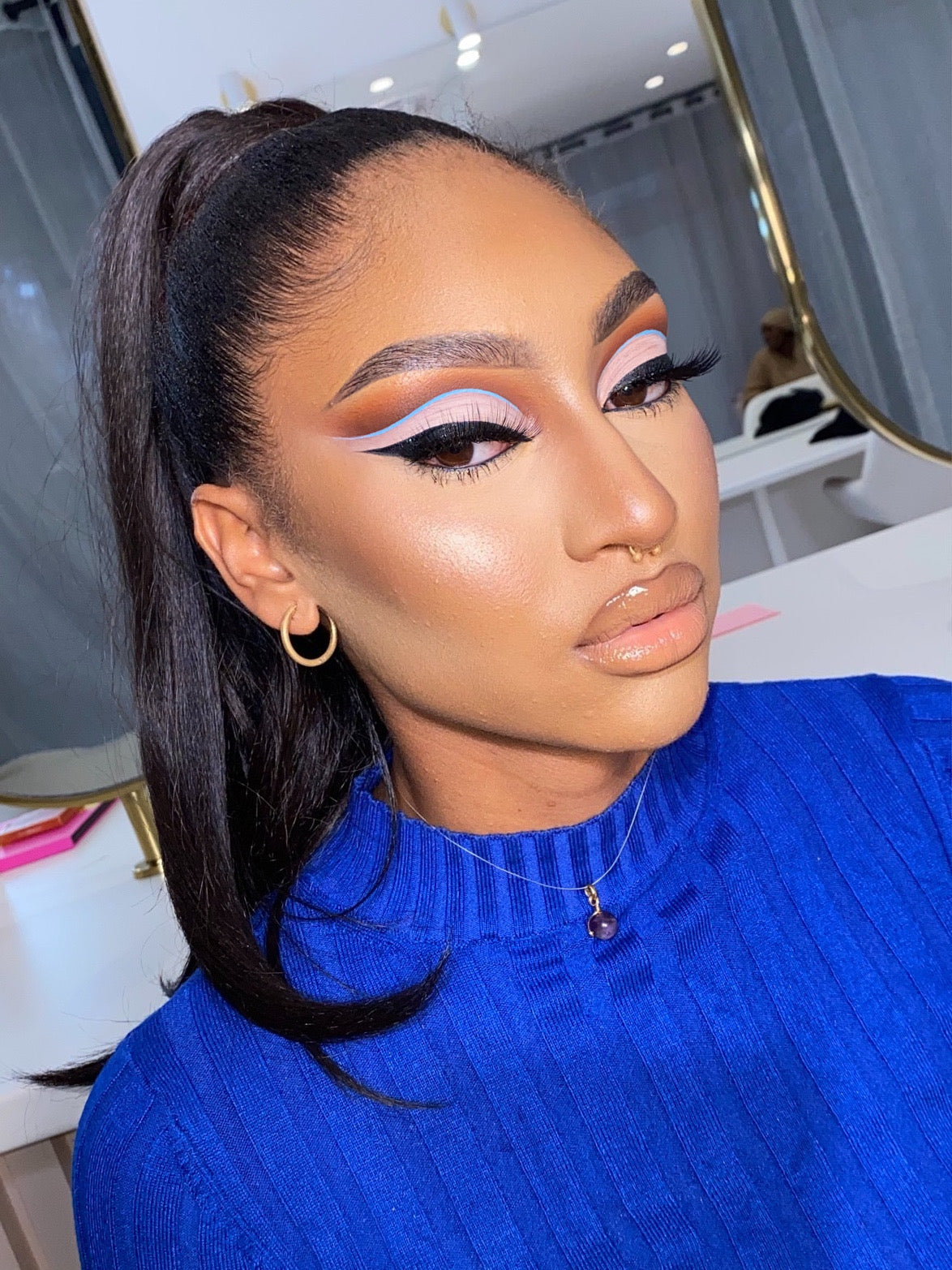 Wake Up and Make Up: Transform Your Look in Minutes