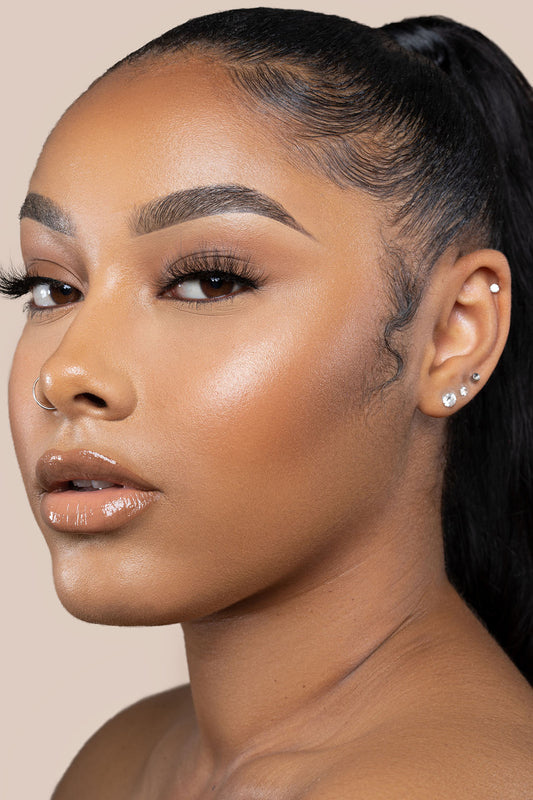 8 ÉTAPES POUR UN TEINT LUMINEUX