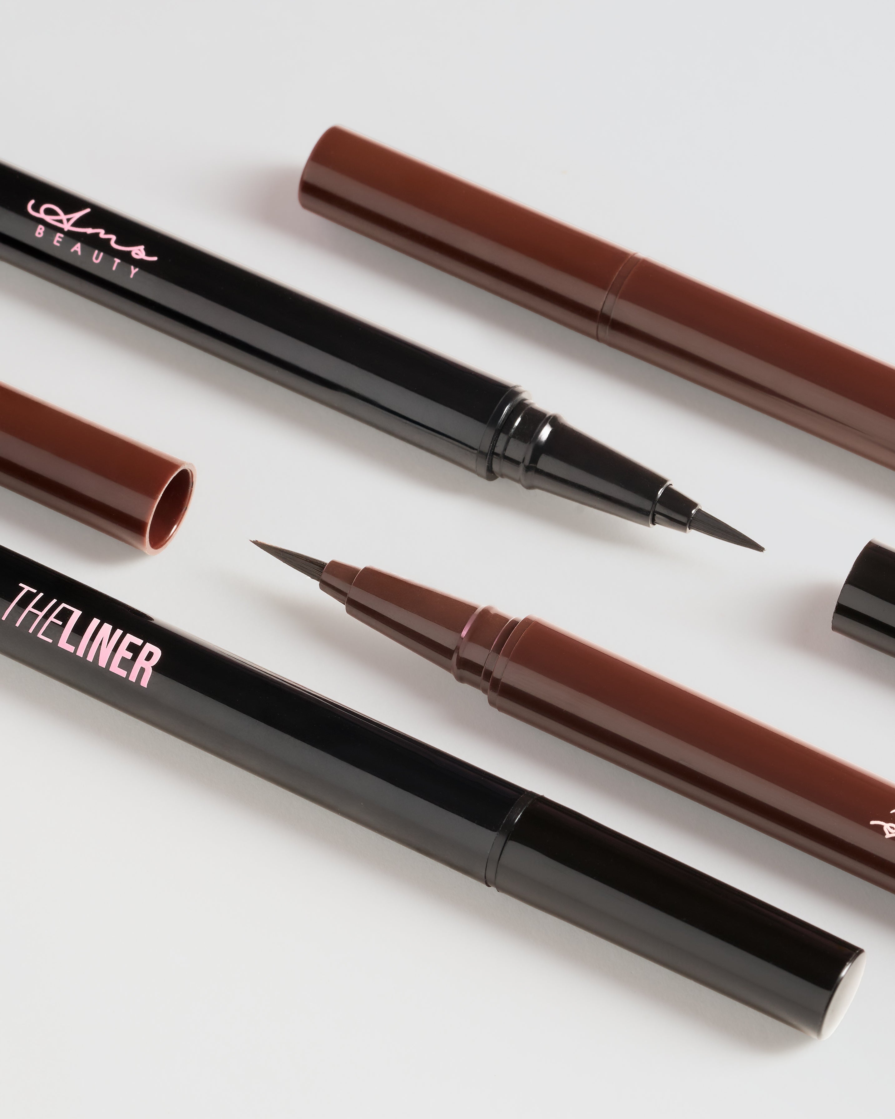 EYELINER